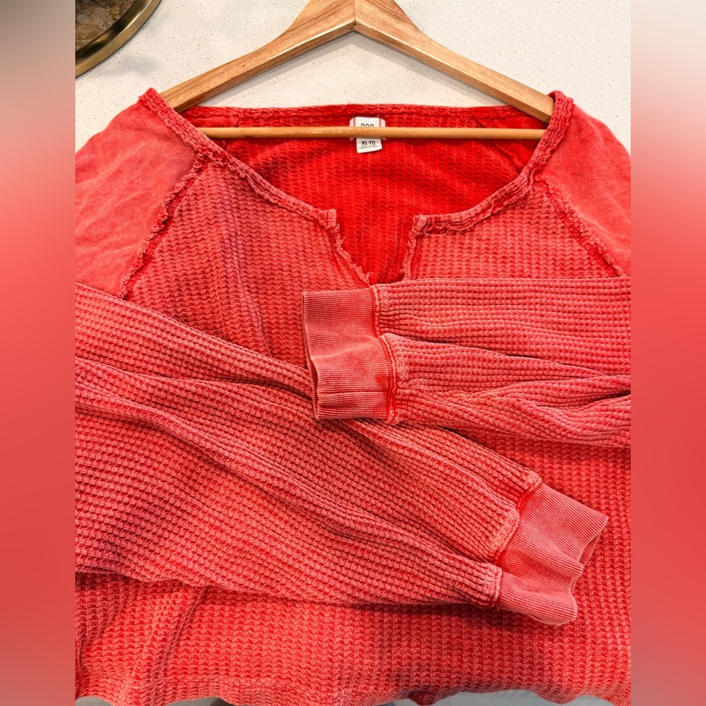 BDG oversized Orange Waffle Knit Top - Picture 5 of 6